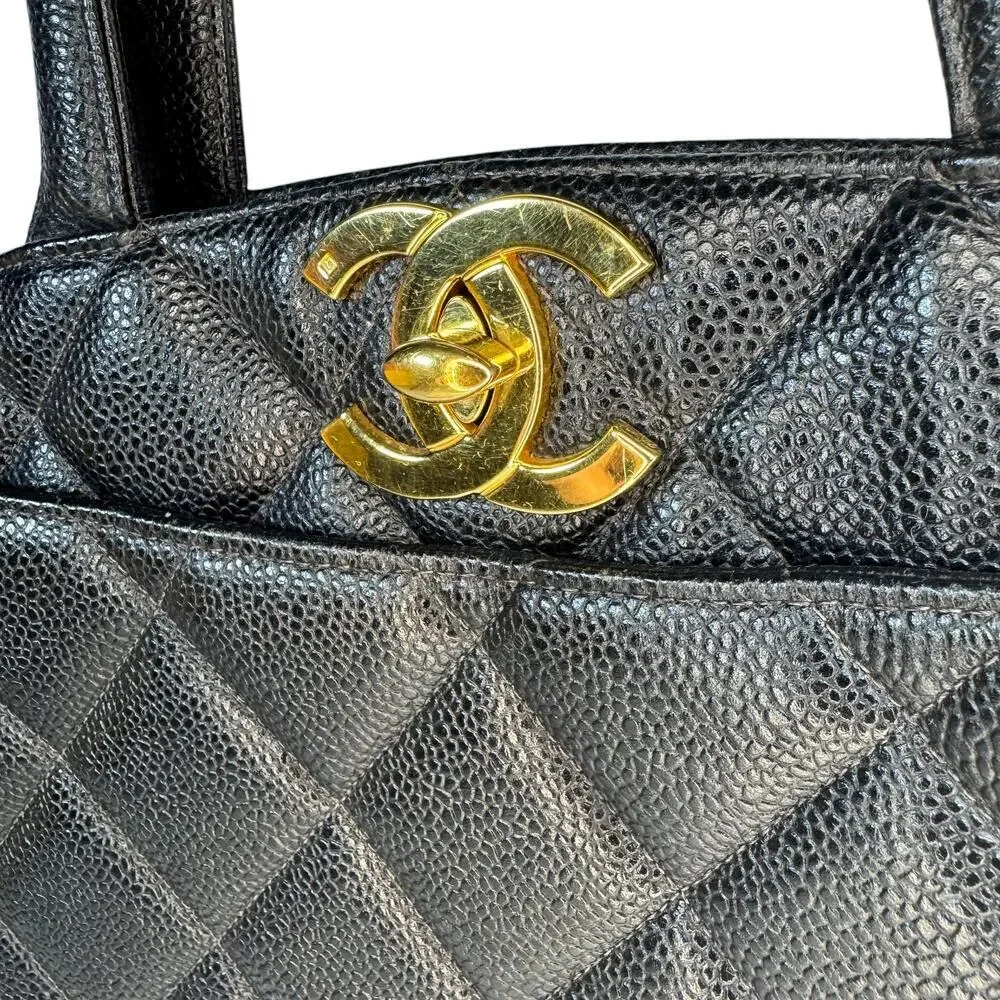 Chanel Caviar Vintage Tote Bag Quilted CC Turnlock Black/Gold Matelasse XL Logo - Picture 3 of 16